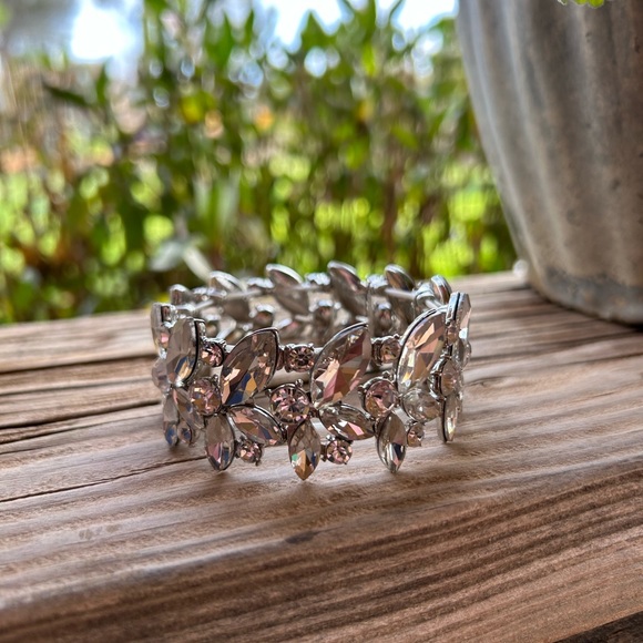 Silver tone Floral Rhinestone Statement Bracelet NWT - Picture 8 of 8